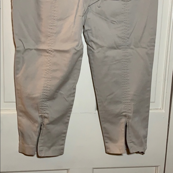 Women’s Tribal tan 10P capris - Picture 5 of 8